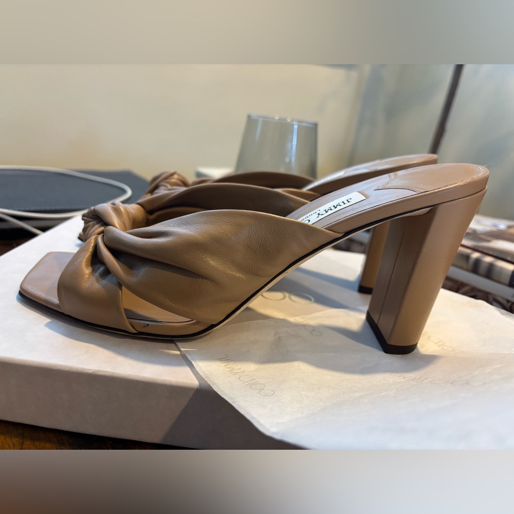 Jimmy Choo Avenue 85 Beige Napa Biscuit Leather Sz. 42 Fill Price $795